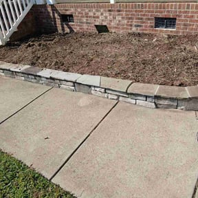 Flower Bed Weeding by Stephen's Lawn Mowing reviewed on August 6, 2025