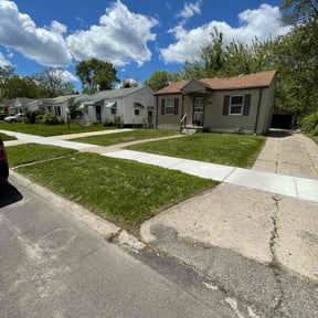 turf care by Grasshopper Lawn Care reviewed on August 15, 2025