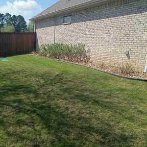 Bush Trimming by Bunton Lawn Care reviewed on April 6, 2026