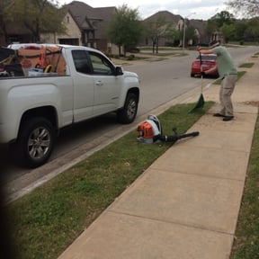 Leaf Removal by JP&#039;s Lawncare and Gardening reviewed on September 25, 2025