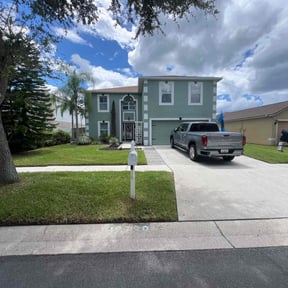 yard maintenance by Ultimate Landscape Contractor  reviewed on November 24, 2025