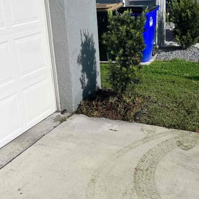 Flower Bed Weeding by Much Obliged Lawn Care reviewed on January 28, 2026