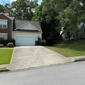 landscaping by ATM reviewed on December 18, 2025