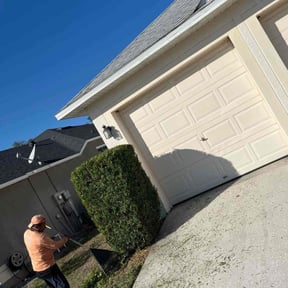 Bush Trimming by Self Made Rich reviewed on December 30, 2025