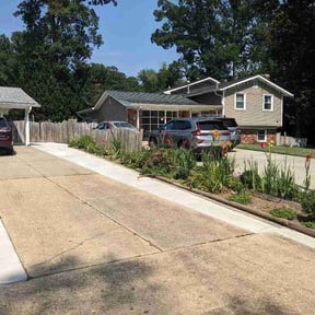Flower Bed Weeding by Meza Landscape reviewed on July 12, 2026