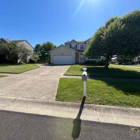 gardening service by Falkner's mowing and service reviewed on November 26, 2025