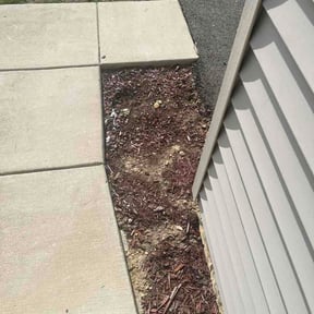Flower Bed Weeding by Jerry The Mower reviewed on June 13, 2026