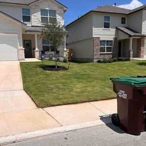 landscape maintenance by Lawnstars reviewed on August 15, 2025
