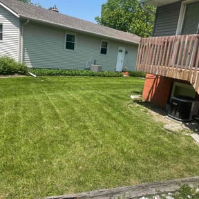 landscape maintenance by CQC reviewed on August 15, 2025