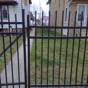 Leaf Removal by Brls reviewed on September 27, 2025