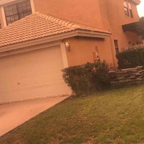 Bush Trimming by Supreme Home Services reviewed on August 18, 2025