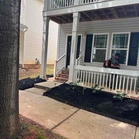 Mulching by Handy Honey Do LLC reviewed on August 20, 2025