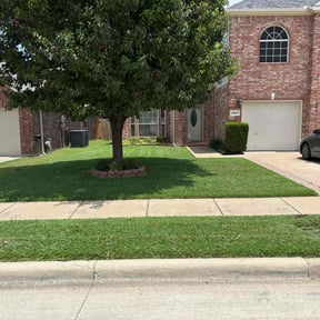 yard maintenance by M&amp;b cutting reviewed on July 11, 2025