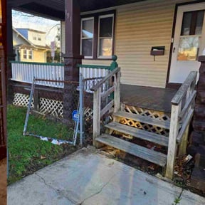 Leaf Removal by Southern legacy lawn care reviewed on December 7, 2025