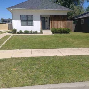 yard maintenance by Lonestar Landscaping reviewed on August 18, 2025