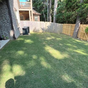 landscaping services by PeachyGarden reviewed on August 17, 2025