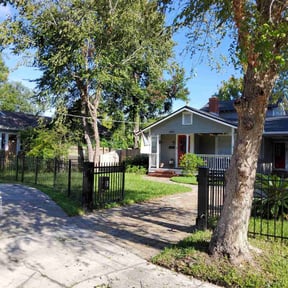 Tree Care by Courrier Lawn Co. reviewed on November 24, 2025