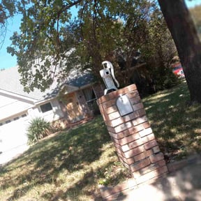 Bush Trimming by QMC Property Services reviewed on October 23, 2025