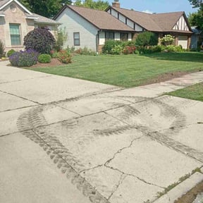 yard service by five star construction and handyman services reviewed on August 21, 2025