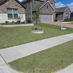 lawn service by Harvey Handy &amp; Lawn reviewed on June 12, 2025