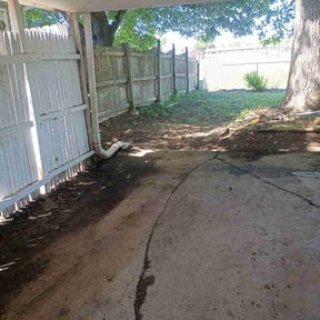 Leaf Removal by Julian and Sons lawncare reviewed on May 25, 2026