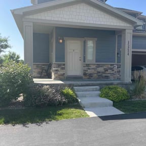 Bush Trimming by Jerrys Lawn Service reviewed on November 24, 2025