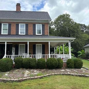 Bush Trimming by Scott's Landscape and pool service reviewed on December 11, 2025