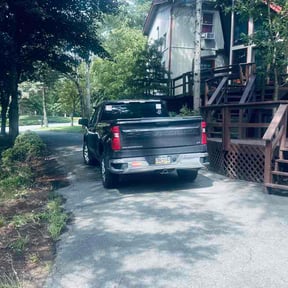 Leaf Removal by Trueway Lawncare reviewed on September 12, 2026
