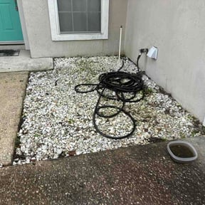 Flower Bed Weeding by Commando's Landscaping reviewed on September 11, 2026