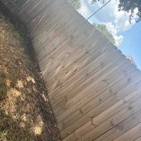 Leaf Removal by Leaf It For Us Lawn Solutions reviewed on September 11, 2026