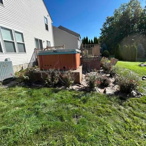 Flower Bed Weeding by Keep it trim mowing company reviewed on September 16, 2026